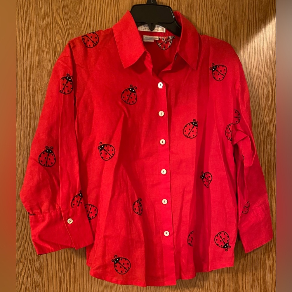 Casey Coleman 100% Linen Button Down Shirt Detailed With Ladybugs. Size Small